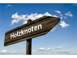 Weiter Holzknoten